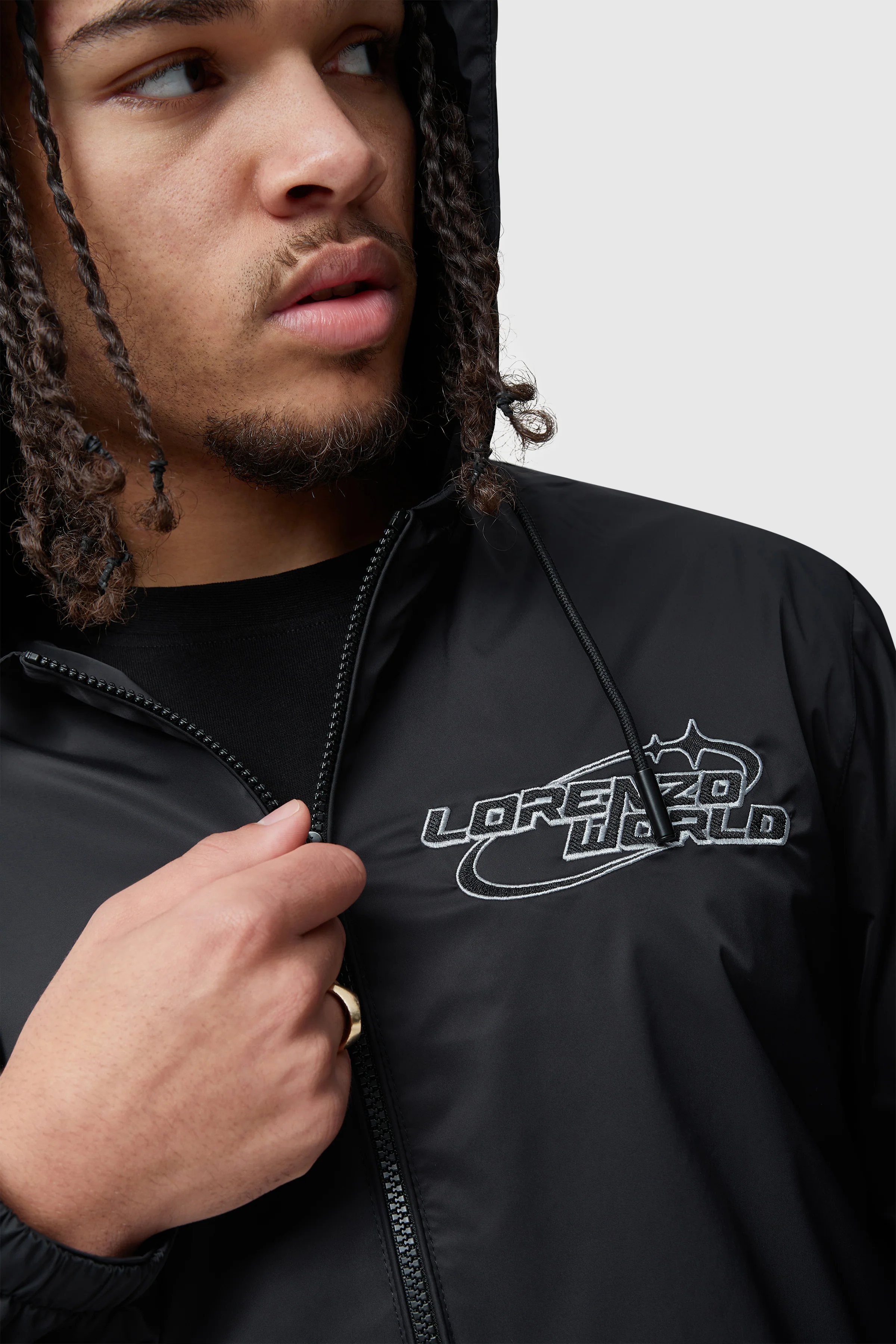 Davos World 2.0 Windbreaker - Black - Image 5