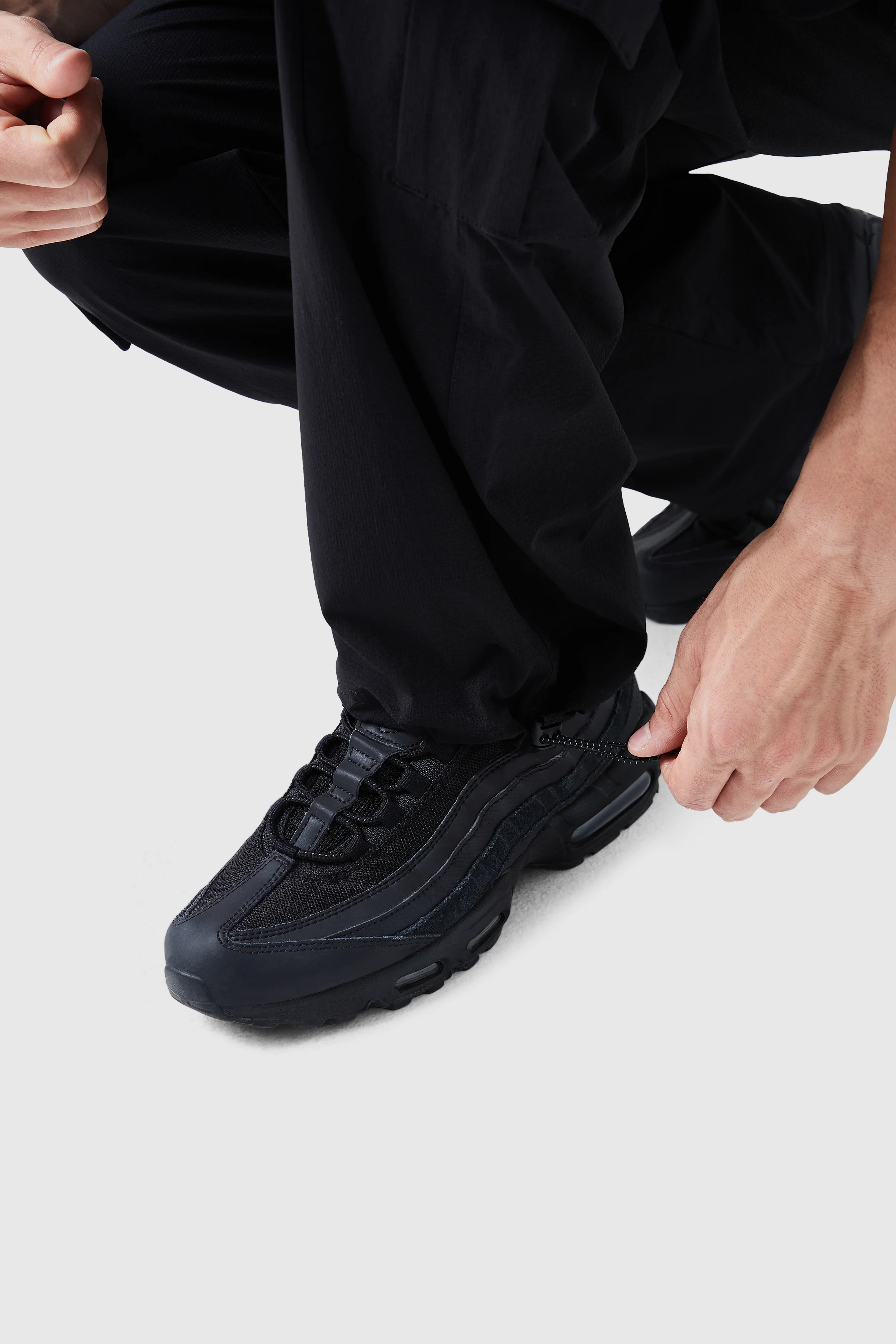 Globe Cargo Pant - Black - Image 9