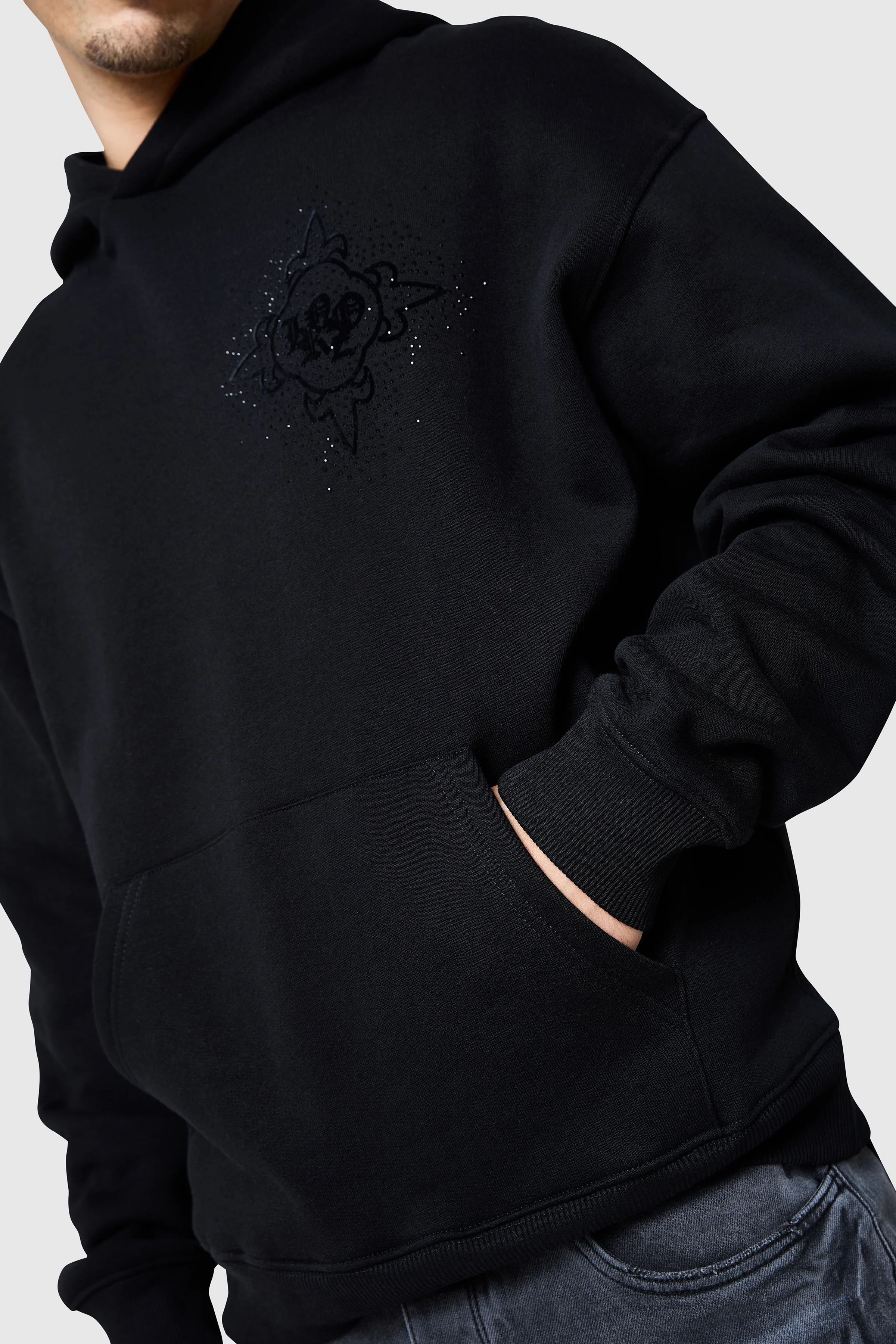 Icon Diamante Hood - Black - Image 6